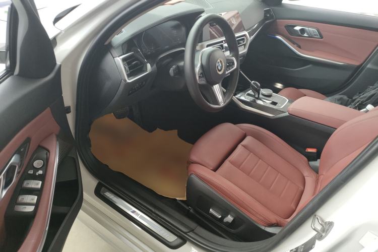 Used BMW 3 Series 2021 Second Facelift 325Li M Sport Package
