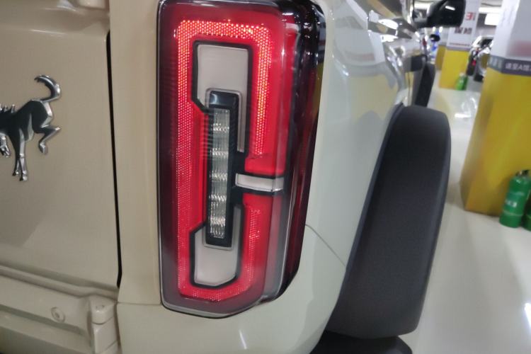 Used Ford Bronco 2024 2.3T Diamond Edition