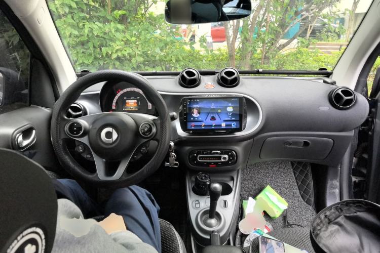 Used smart fortwo 2015 1.0L 52 kW Hardtop Passion Edition
