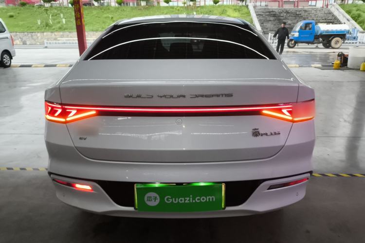 Used BYD Qin PLUS 2024 Honor Edition EV 420KM Beyond Model Rear