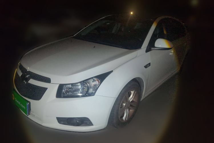 Used Chevrolet Cruze 2013 Hatchback 1.6L Manual Luxury Model