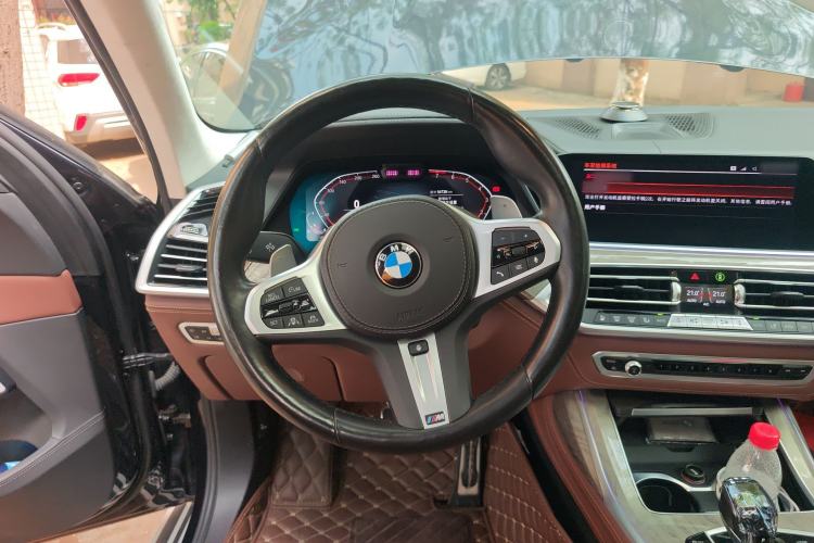 Used BMW X7 2021 xDrive40i Executive Model with M Sport Package
