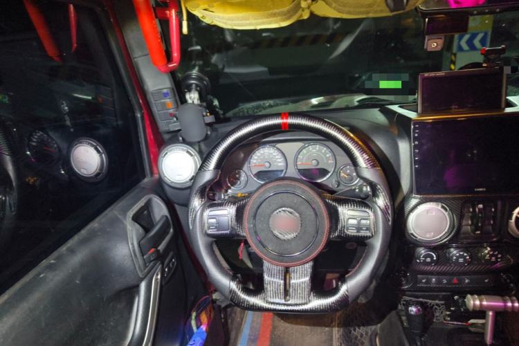 Used Jeep Wrangler 2013 3.6L Sahara Four-Door Edition
