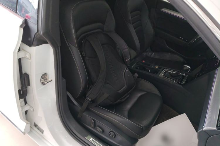 Used Volkswagen FAW-Volkswagen CC 2020 330TSI Glamour Edition China VI Standard Right Front Seat