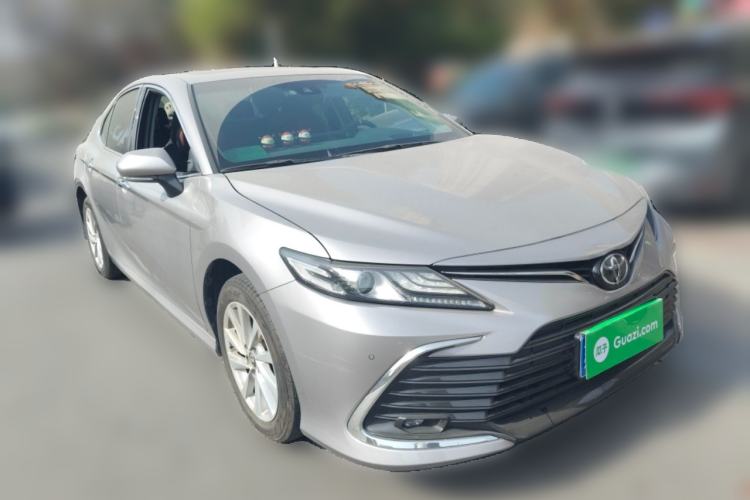 Used Toyota Camry 2021 2.0G Luxury Edition Front Right 45 Deg