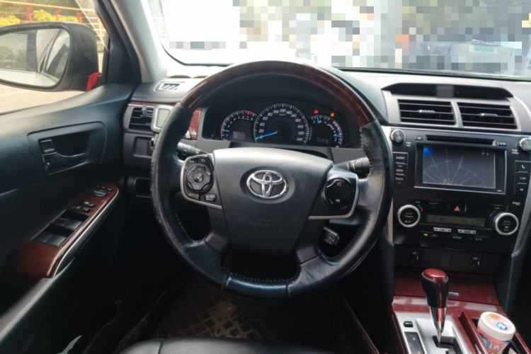 Used Toyota Camry 2012 2.5G Luxury Edition

