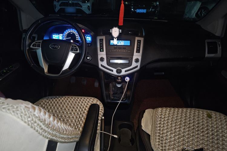 Used BYD S6 2014 1.5TI Manual Luxury 5-Seater