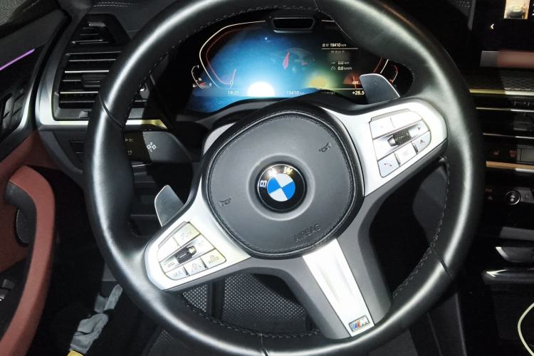 Used BMW X3 2023 xDrive30i Luxury Edition M Night Sky Package Steering Wheel