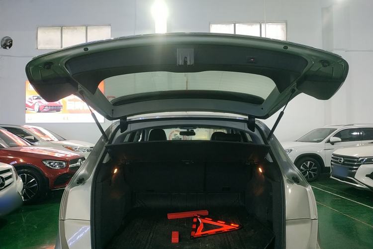 Used Audi Q5 2016 40 TFSI Trendy Edition Trunk