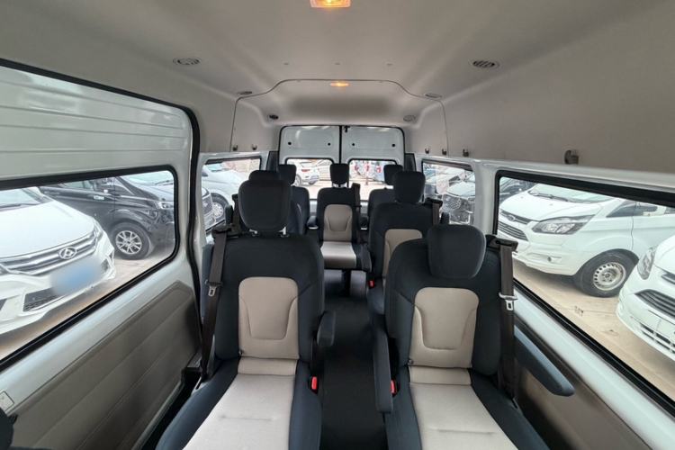 Used JMC Fushun 2023 2.0T Automatic Mid-Roof Business Class 9 (Non-Commercial)