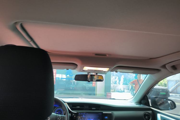 Used Toyota Corolla 2017 Revised Dual-Engine 1.8L E-CVT Leading Edition
