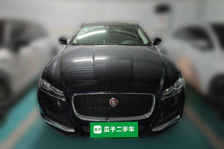Used Jaguar XFL 2018 XFL 2.0T 250 PS Luxury Edition Front