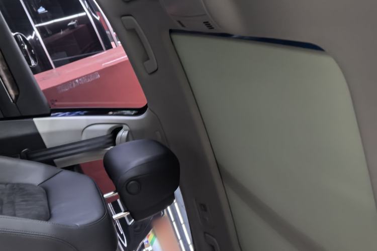 Used Volkswagen Magotan 2017 330TSI DSG Luxury Model
