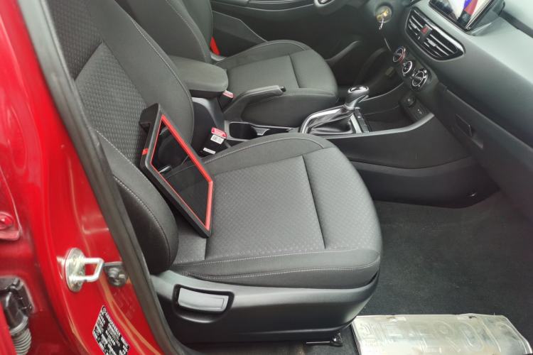 Used Hyundai Celesta 2018 1.6L Automatic GL Enjoyment Edition China VI compliant
