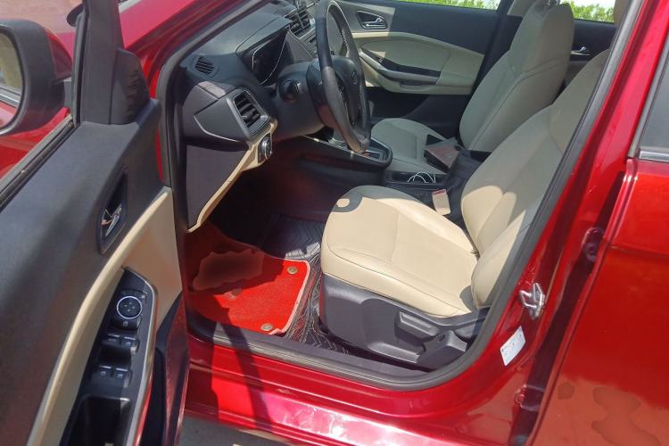 Used Ford Escort 2015 1.5L Automatic Fashion Model