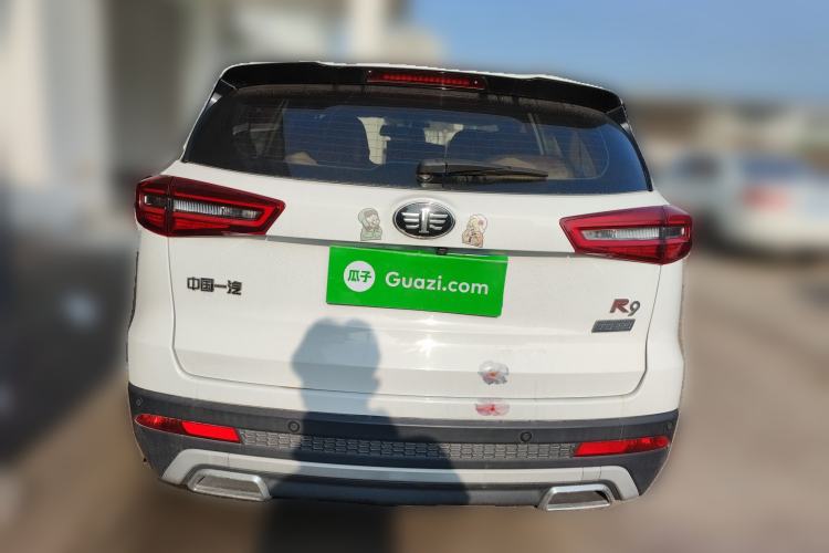 Used FAW Senya R9 2018 1.2T Manual Luxury Smart Edition
