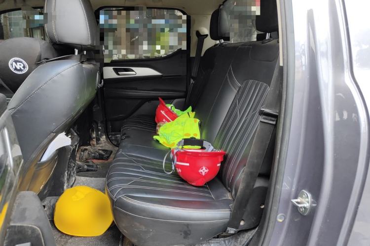 Used Great Wall King Kong Poer 2023 2.0T Automatic Diesel 4x4 Elite Edition Flatbed GW4D20M