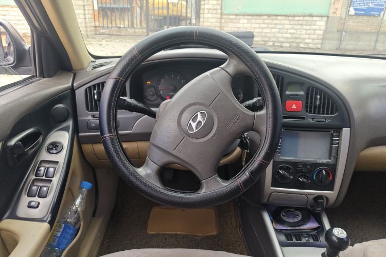 Used Hyundai Elantra 2011 1.6L Manual Comfort Version