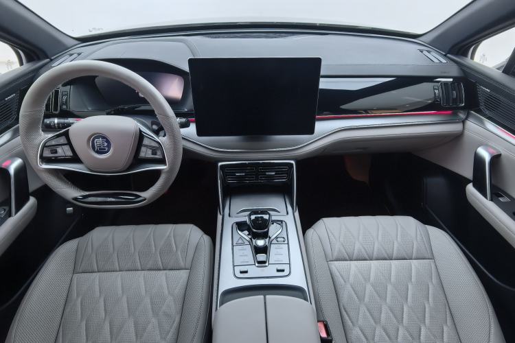 Used BYD Tang New Energy 2025 DM-i 115KM Prestige Model
