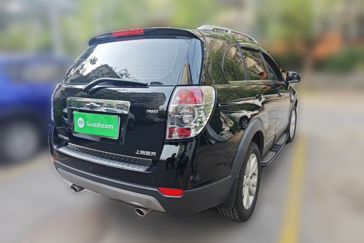 Used Chevrolet Captiva 2014 2.4L 4x4 Flagship Edition 7 Seats Rear Right 45 Deg