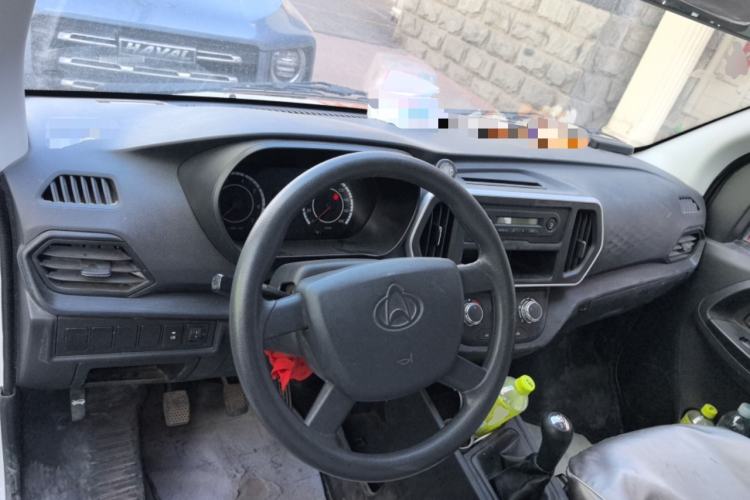 Used CHANGAN KAICHENG Ruixing M60 2023 1.5L GDI Comfort Van 2-Seater Center Console