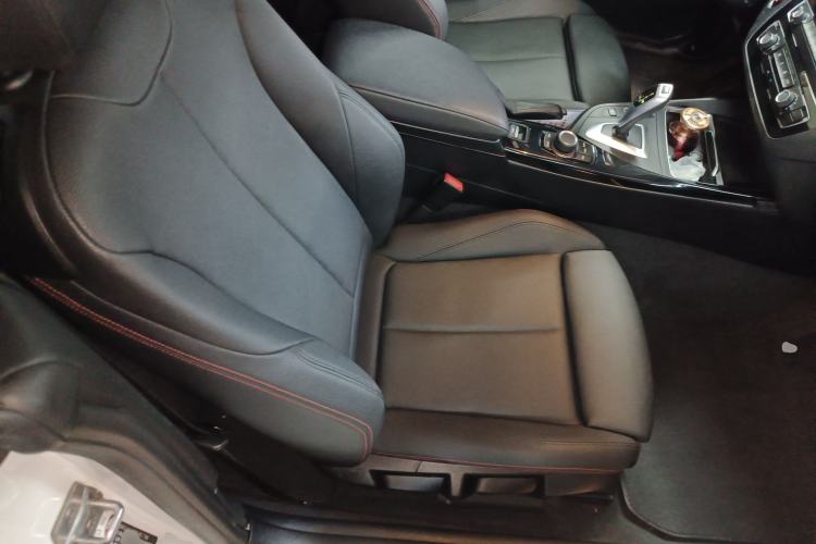 Used BMW 2 Series 2018 220i Convertible Coupe Sports Design Package