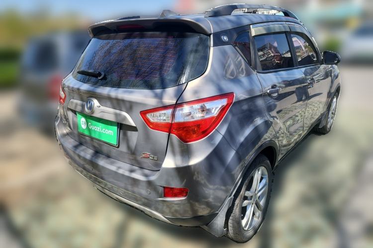 Used CHANGAN CS35 2014 1.6L Manual Luxury Model China V Standard