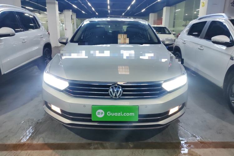 Used Volkswagen Magotan 2019 330TSI DSG Leading Edition China V Standard