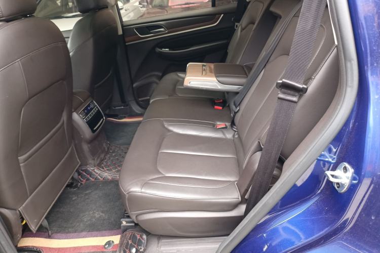 Used Roewe RX8 2018 30T Smart Connectivity Two-Wheel Drive Flagship Edition