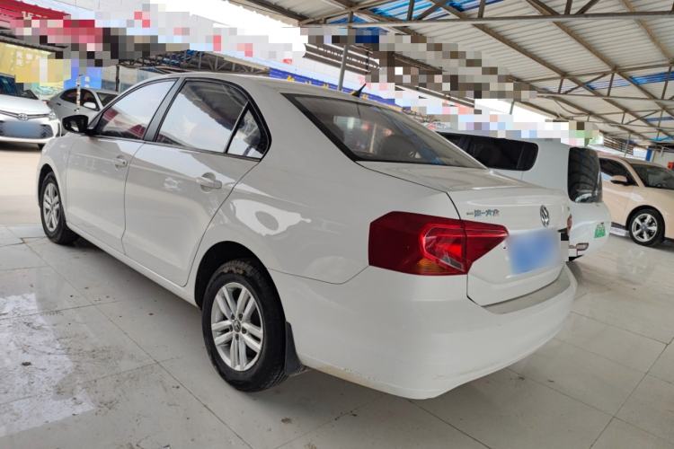 Used Volkswagen Jetta 2017 1.5L Manual Fashion Edition