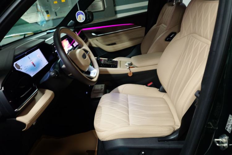 Used Geely Auto Monjaro L 2025 Dongfang Yao 2.0TD Automatic Lanxing Edition
