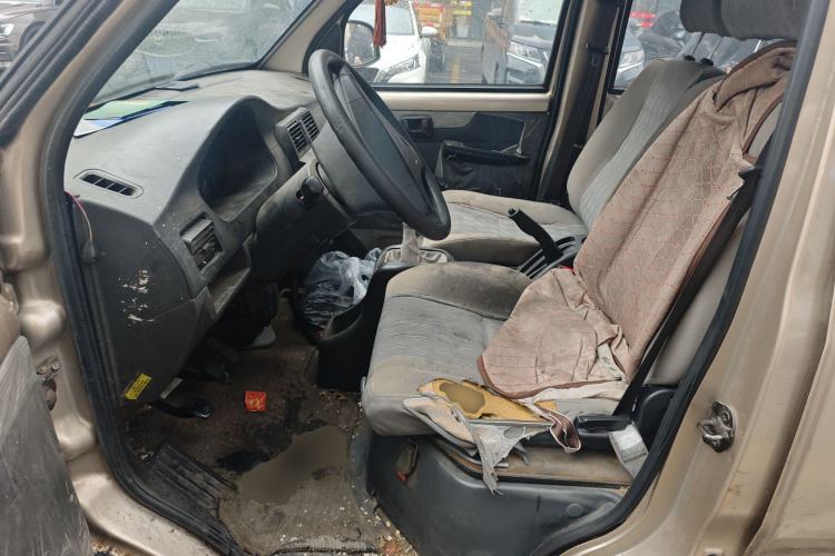 Used Wuling Rongguang 2012 1.5L Extended Basic Version
