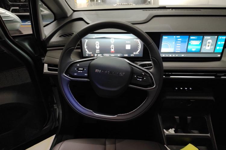 Used SAIC MAXUS Dajia 7 2024 Revised Version Super Hybrid Long-Range Edition Enjoyment Version Steering Wheel