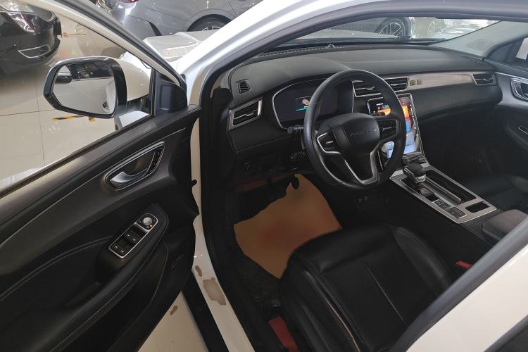 Used Roewe RX5 2020 PLUS 300TGI Automatic Ali National Style Luxury Edition
