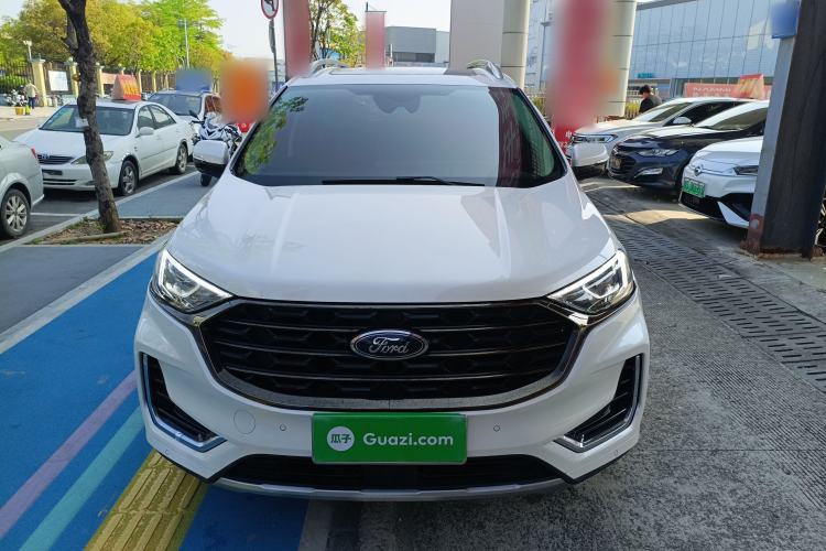 Used Ford Edge 2021 PLUS EcoBoost 245 Two-Wheel-Drive Titanium 7-Seater
