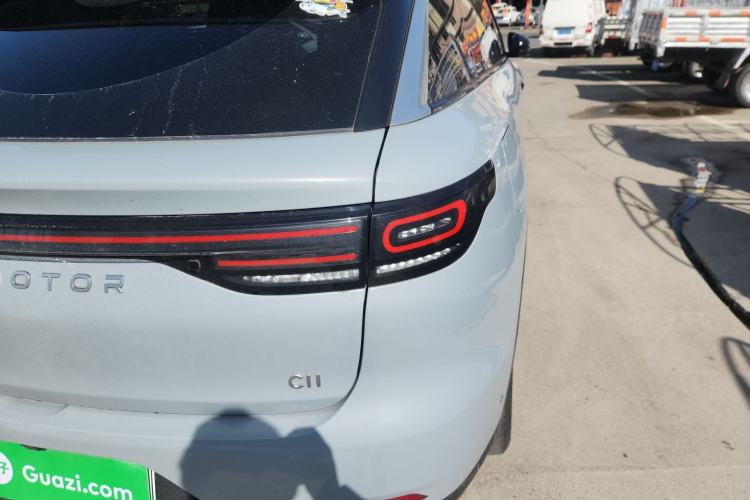 Used Leapmotor C11 2024 All-Electric 580 Luxury Edition Right Rear Taillight