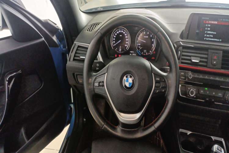 Used BMW 2 Series 2018 220i Convertible Coupe Sports Design Package