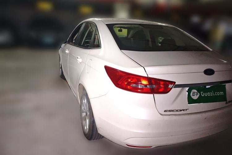 Used Ford Escort 2015 1.5L Automatic Fashion Model Rear Left 45 Deg