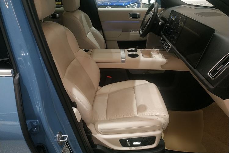 Used Li Auto L9 2022 Max model Right Front Seat