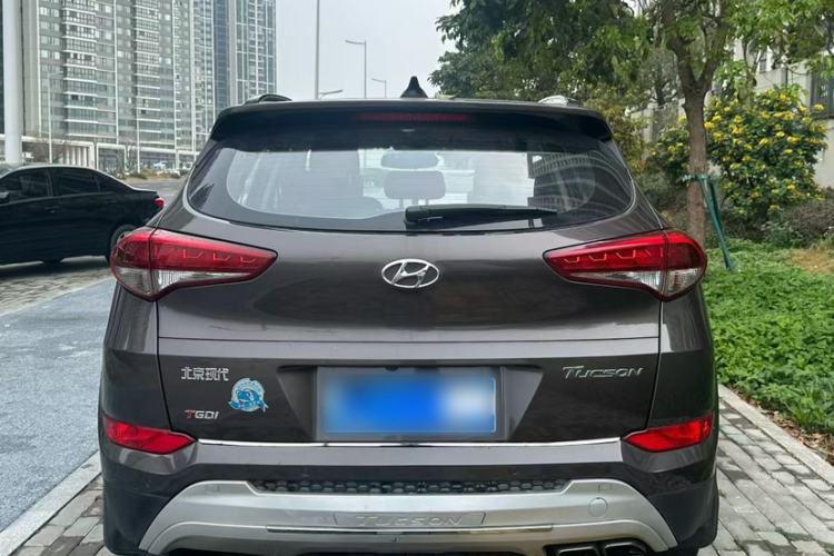 Used Hyundai Tucson 2015 1.6T Dual-Clutch Two-Wheel-Drive Leading Model