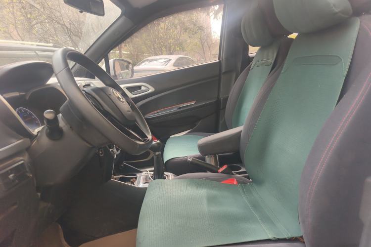 Used Brilliance V3 2015 1.5L Manual Comfort Model
