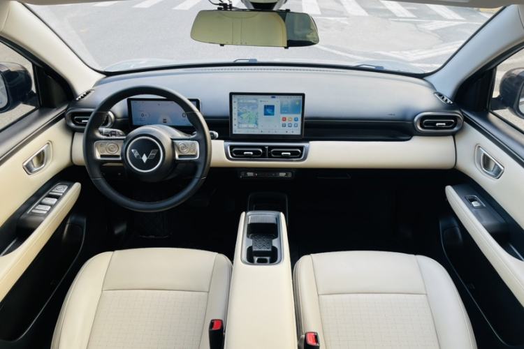 Used Wuling Bingo PLUS 2024 510 km Flagship Edition Four-Seater Version Interior 2