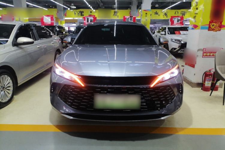 Used BYD Qin L 2024 DM-i 80KM Leading Model Front