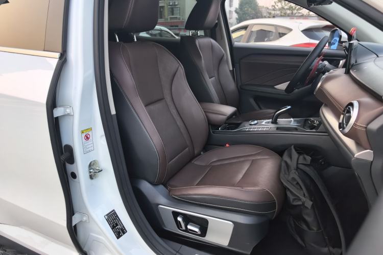 Used Wey VV6 2018 2.0T Two-Wheel Drive Flagship Version China V Standard