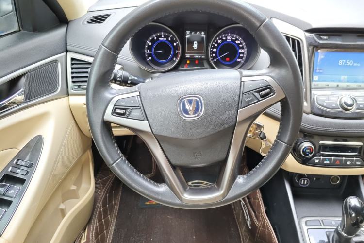 Used CHANGAN Eado 2015 1.6L Automatic Luxury Model Steering Wheel