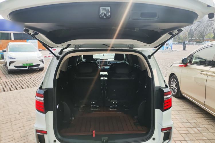 Used Honda Elysion 2019 2.0L Hybrid Luxury Edition