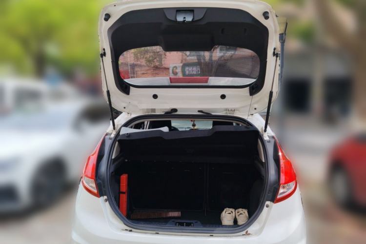 Used Ford Fiesta 2013 Hatchback 1.5L Automatic Prestige Model Trunk