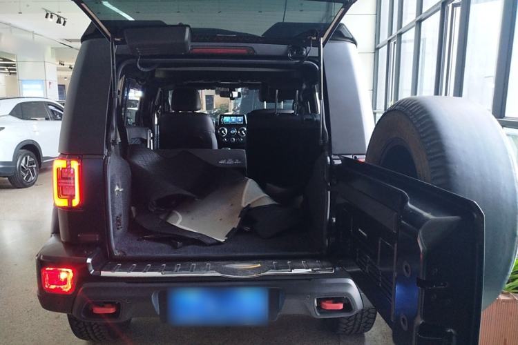 Used BAIC Off-Road BJ40 2024 2.0D Blade Hero Glory Edition