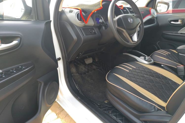 Used CHANGAN Benni E-Star 2021 National Edition Xin Yue Version Lithium Iron Phosphate (31.18 kWh)
