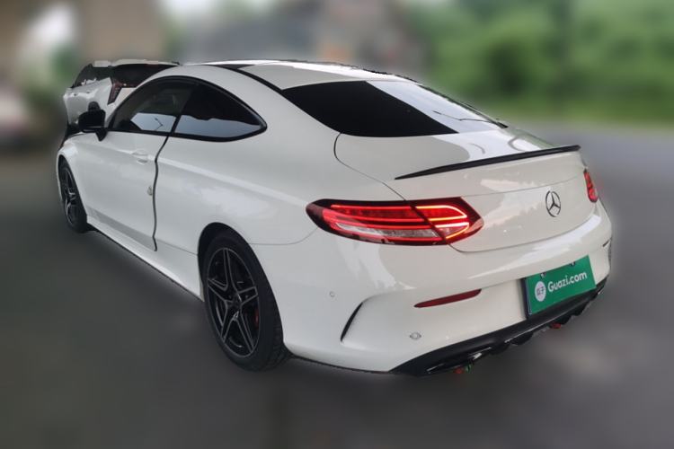 Used Mercedes-Benz C-Class 2022 Refreshed C 260 Coupe Exterior 3